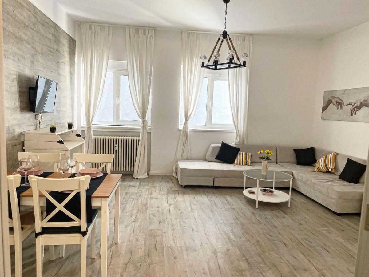 White Apartment บูคาเรสต์ ภายนอก รูปภาพ